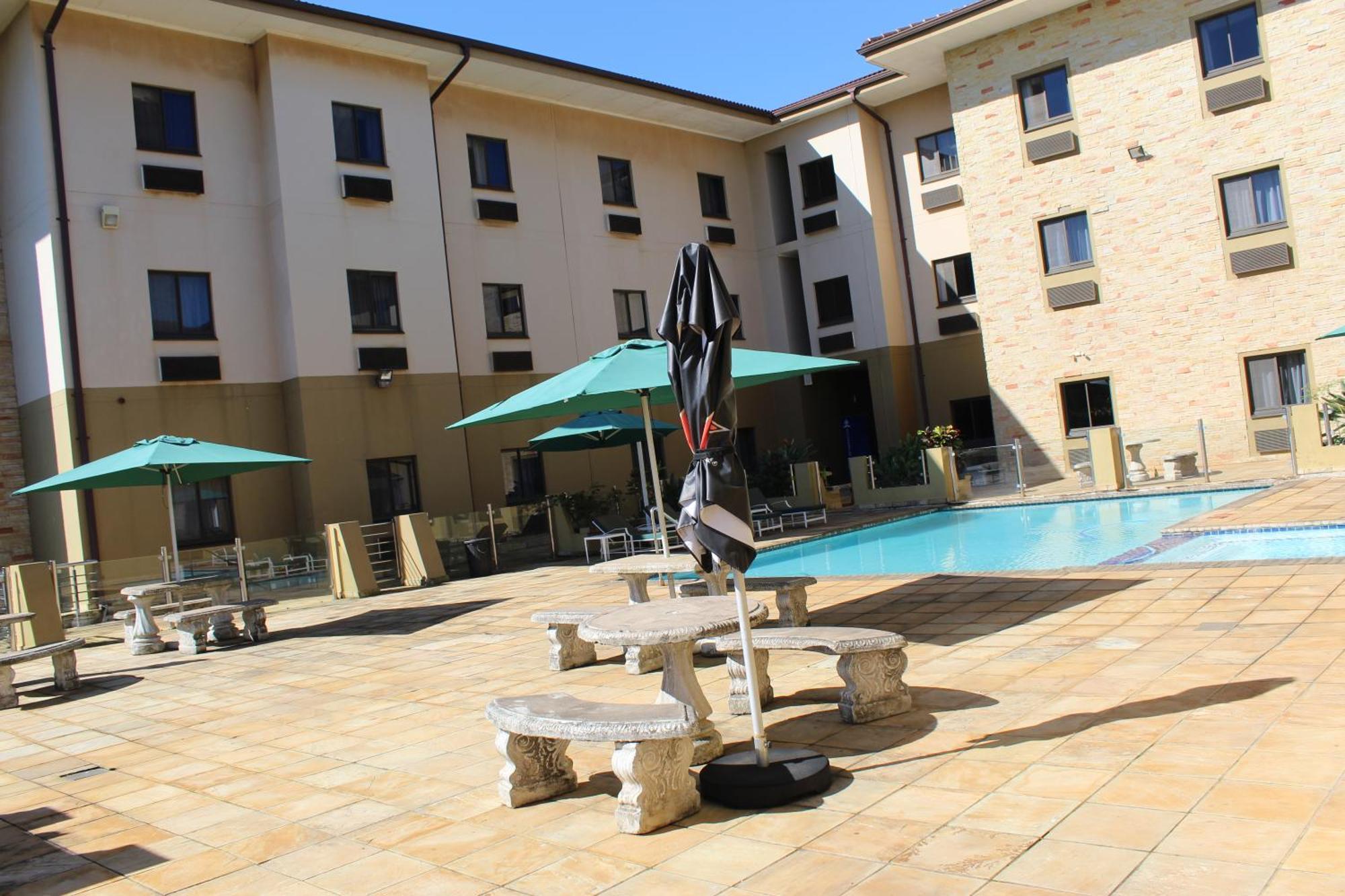 Hampshire - Hotel Ballito